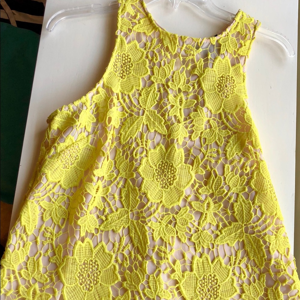 Floral Lace tank top